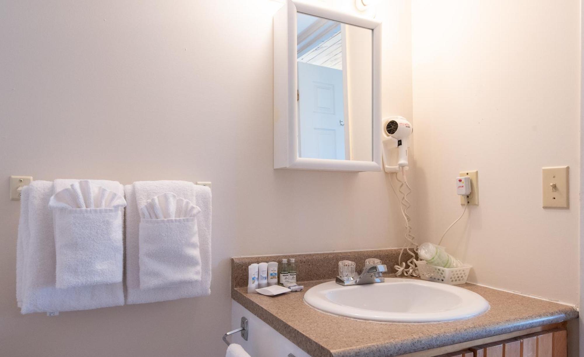 Canadas Best Value Inn & Suites Summerside Dış mekan fotoğraf